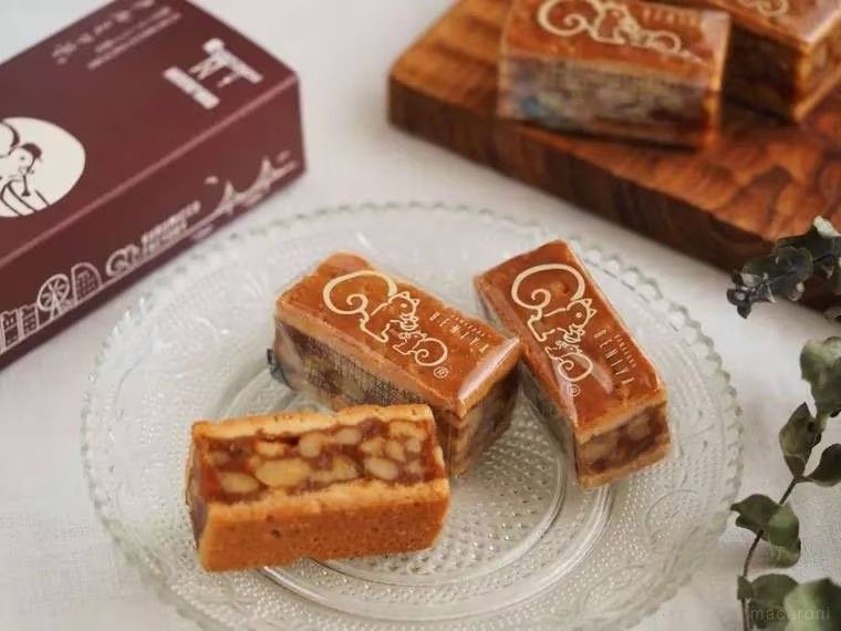 器に恋して。vol.4】やわらかくどこか懐かしい。郡司庸久・慶子夫妻の